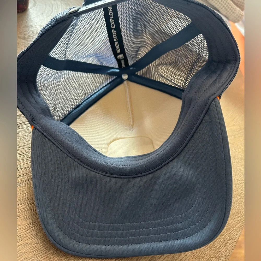The North Face Snapback Mesh Back‎ Trucker Hats Blue One Size Lot of 2